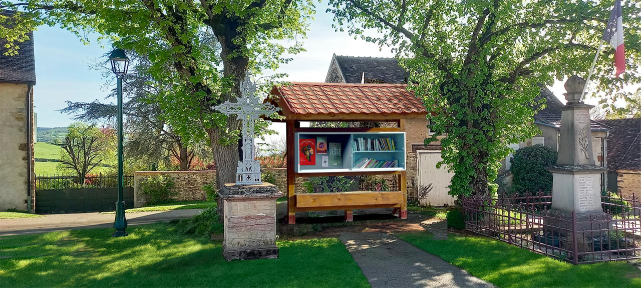 PLACE DU VILLAGE 1